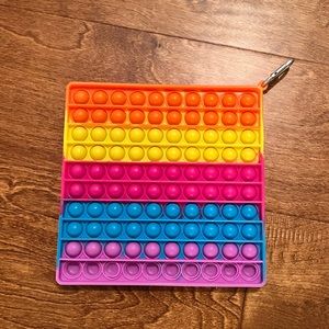 Large rainbow pop it